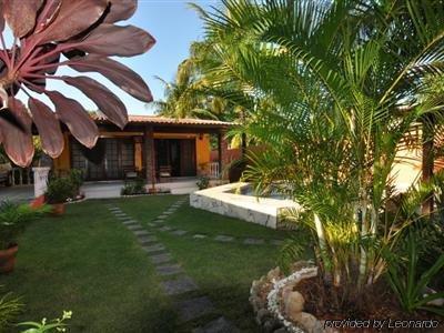 Casa Dois Gatos (Adults Only) Bed & Breakfast Cabo Frio Exterior photo